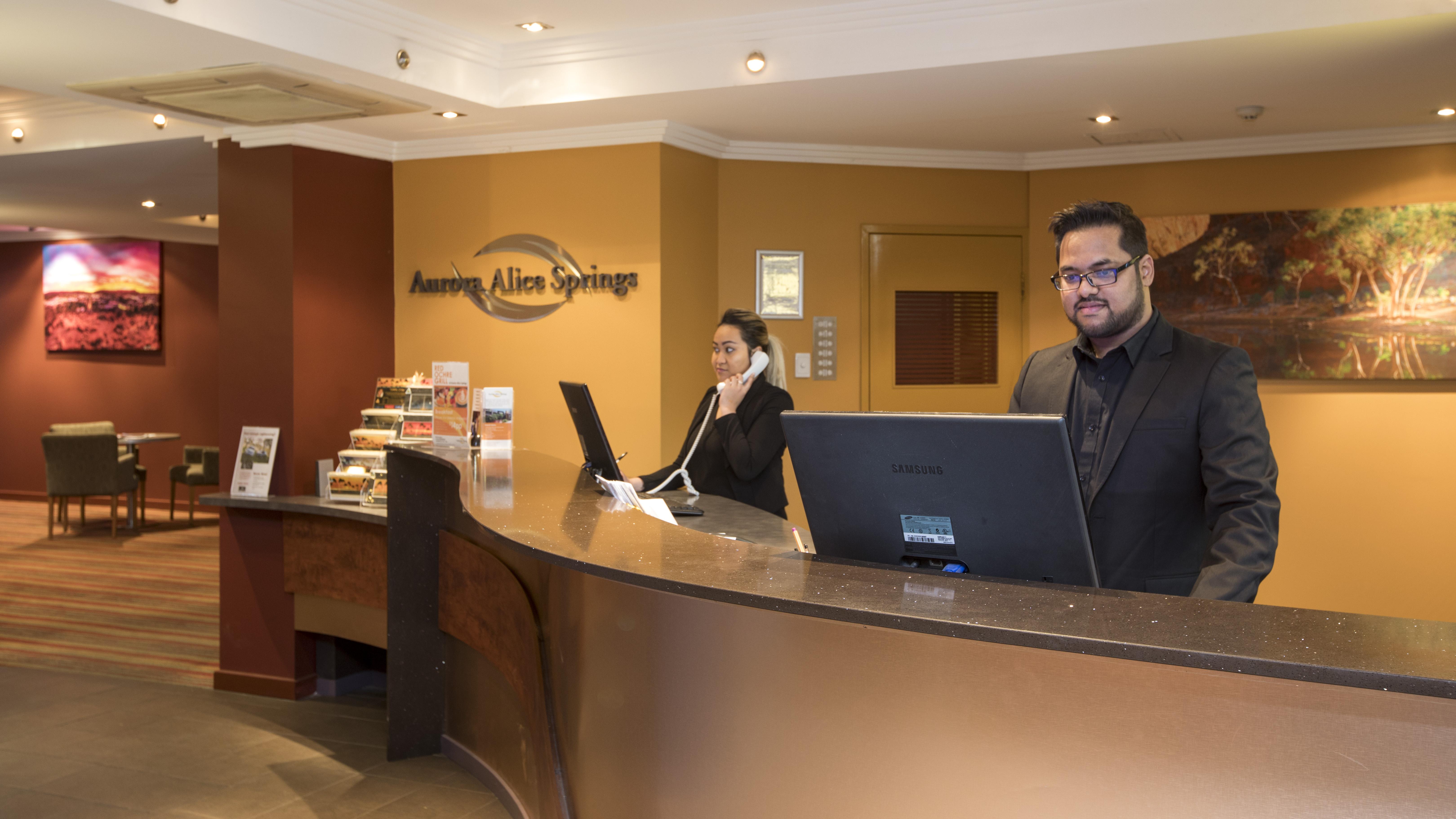 Stay At Alice Springs Hotel Extérieur photo