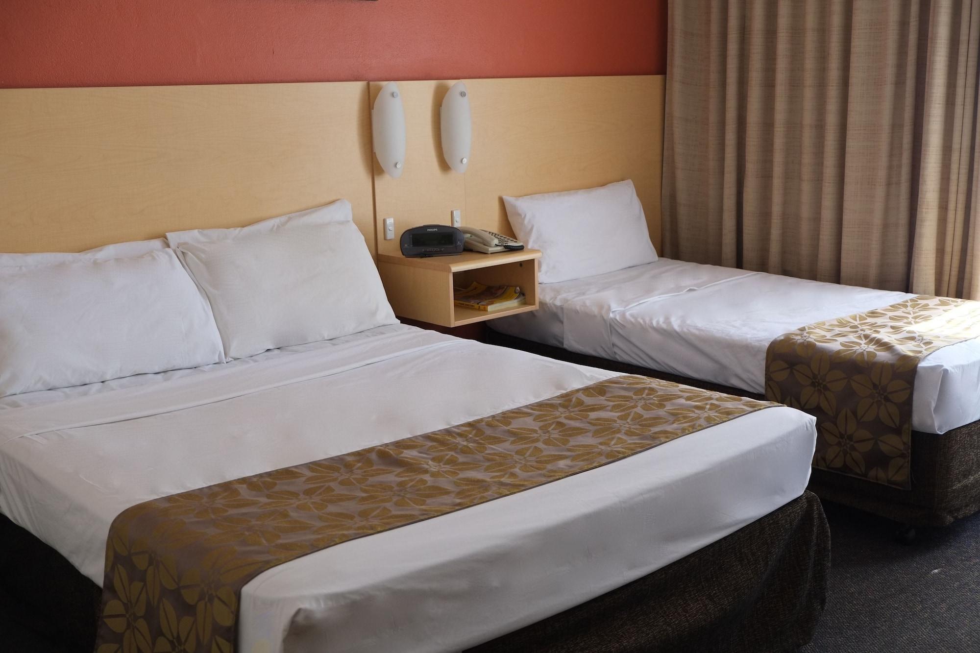 Stay At Alice Springs Hotel Extérieur photo